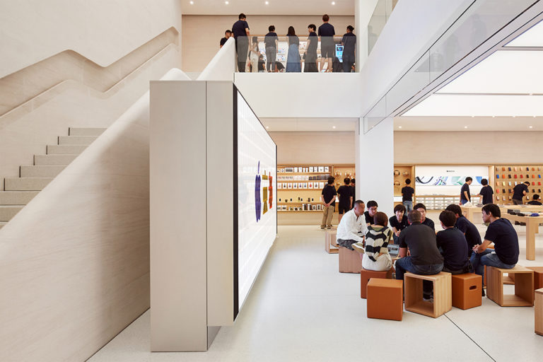 Apple Kyoto Opens Saturday on Shijō Dori