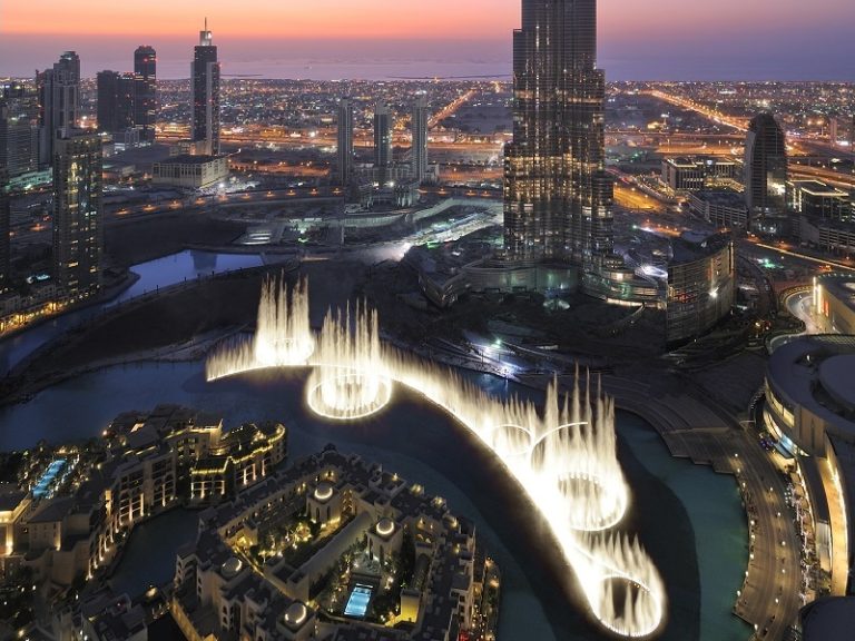 Fly Emirates to Dubai and enjoy exclusive hotel rates across the UAE