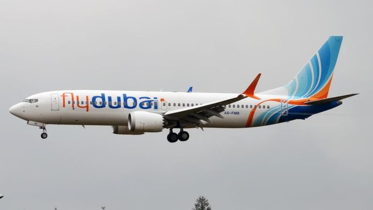 flydubai’s inaugural flight lands in Naples