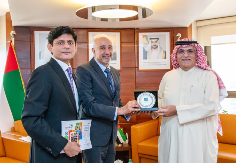 Ambassador Faisal Niaz Tirmizi Meets with FCCI Chairman Abdulla Mohamed Al Mazrui to Enhance Economic Cooperation between Pakistan and UAE